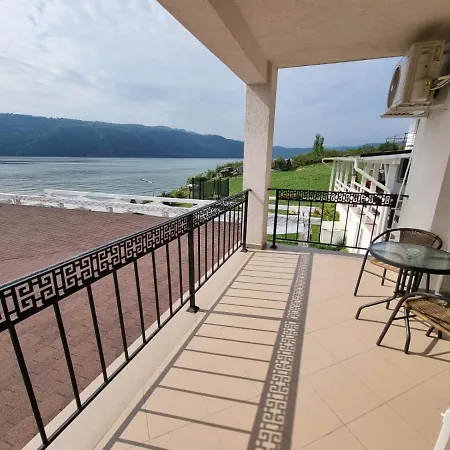Casa Soarelui Resort *